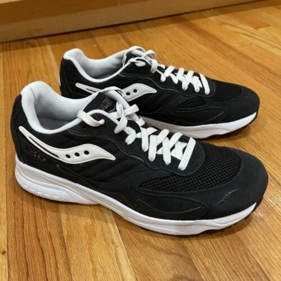 Saucony 3D GRID Hurricane Mens Sneakers Shoes Size 10 Black White EXCELLENT main image 9